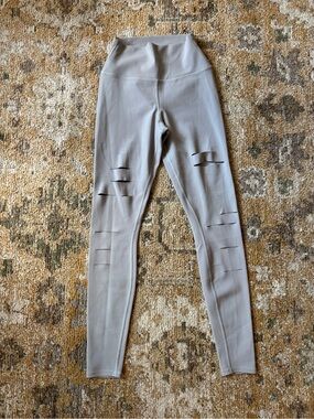 ALO Leggings
